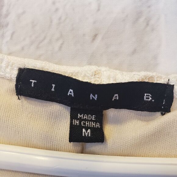 TIANA B. Lace Short-sleeve Sheath Dress Medium - Picture 5 of 9